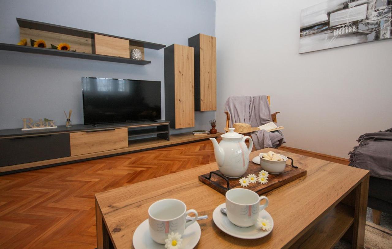 Apartman Nonno Пула Екстериор снимка
