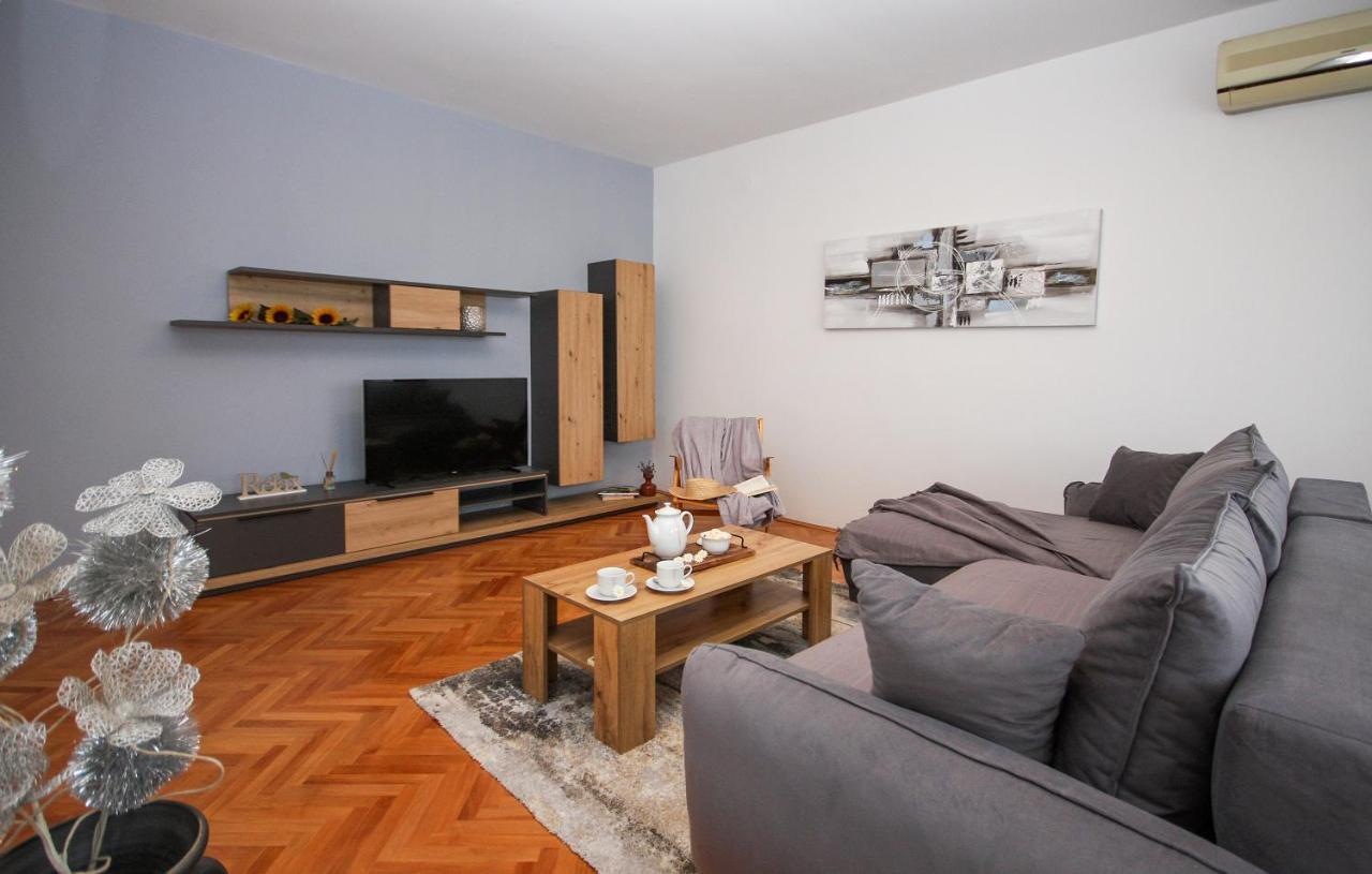 Apartman Nonno Пула Екстериор снимка